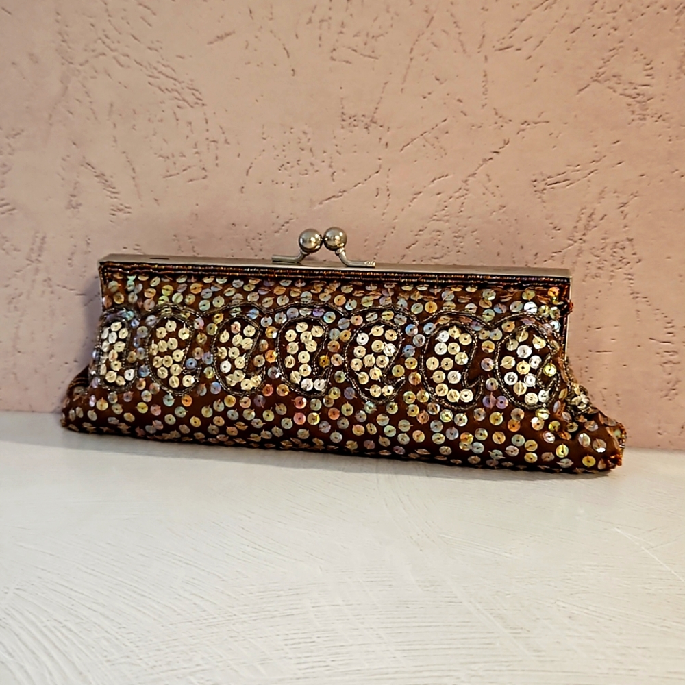 Sequin beaded evening clutch crossbody silver hardware brown iridescent EUC